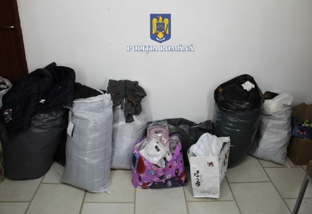 Bărbat din Zalău prins în Cluj cu haine şi parfumuri contrafăcute (FOTO)