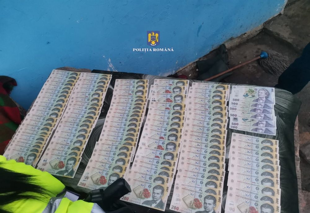 Două minore din Cluj au fost prinse după ce au furat 44.000 de lei dintr-o locuinţă