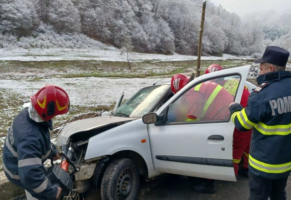 Accident între Chiuiești și Măgoaja! Un bărbat a fost rănit