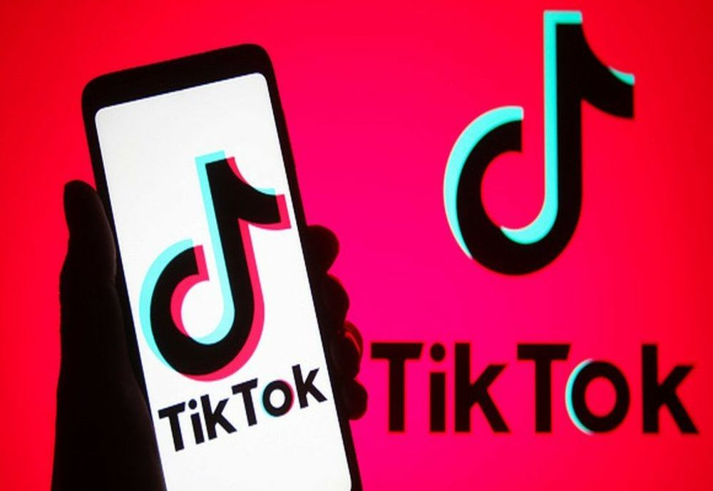 TikTok scapă de interdicția din SUA după un acord Trump–Xi: aplicația rămâne activă, dar cu control american asupra securității