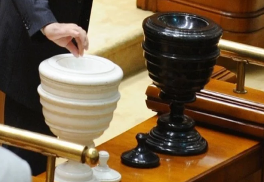 Moțiune de cenzură împotriva Guvernului Bolojan: „România nu este de vânzare – fără progresiști la guvernare” - DOCUMENT