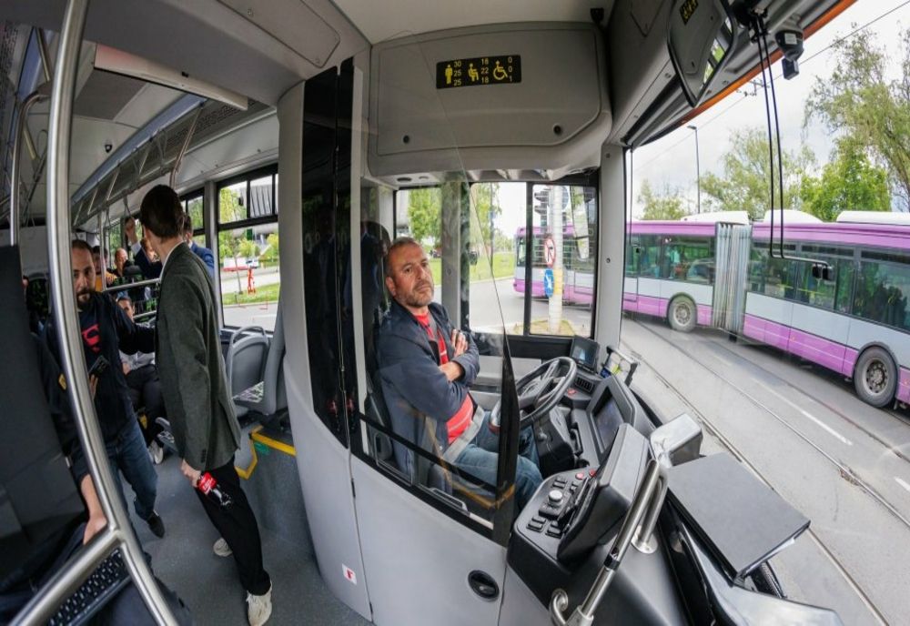 AUTOBUZ ELECTRIC FĂRĂ ŞOFER, TESTAT LA CLUJ-NAPOCA