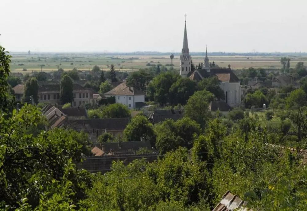 Două comune se unesc ca să supraviețuiască austerității lui Bolojan