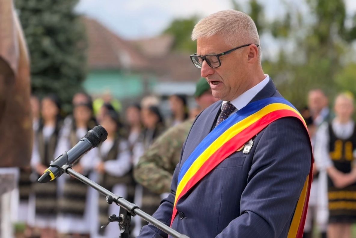 VIDEO | Primarul Dorel Pojar transformă Jucu într-un reper al memoriei Reginei Maria