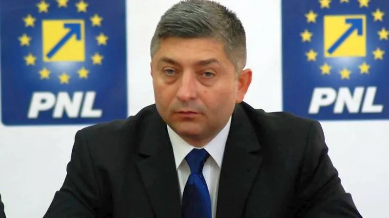 Șoc în PNL Cluj: Alin Tișe explodează – „Partidul e condus de perverși și incompetenți!”