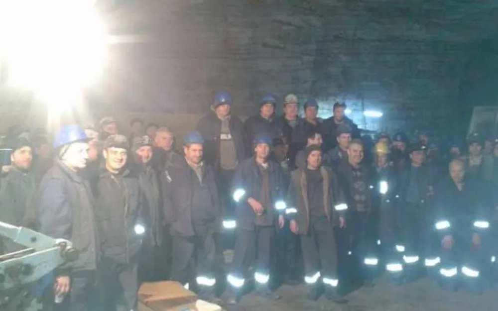 Protest de o săptămână: 30 de mineri de la Salina Ocna Dej s-au închis în subteran