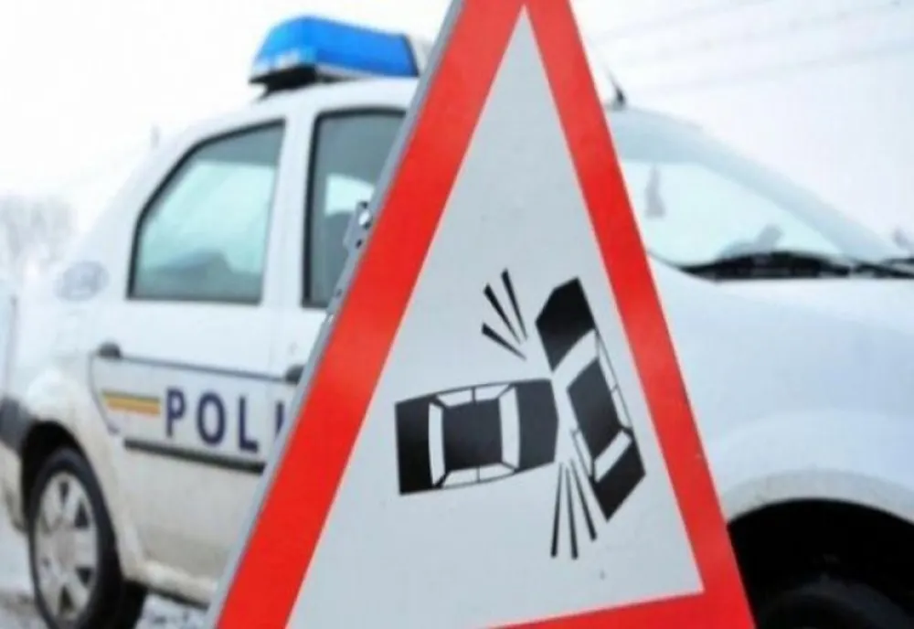 Grav accident între Huedin şi Oradea! O persoană este grav rănită după impactul frontal dintre două autoturisme