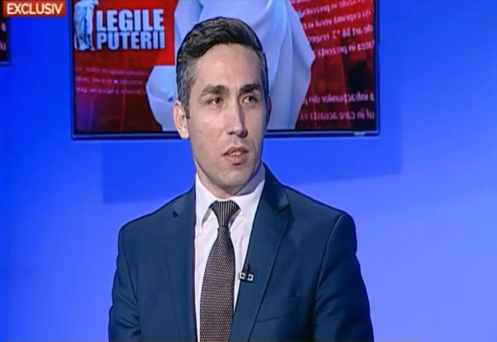 Valeriu Gheorghiță anunță că, din 7 mai, oricine dorește să se vaccineze se poate prezenta la centre, fără programare, între orele 14-20