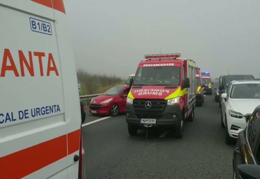 Accident rutier pe DN1C! Două femei rănite după ce au fost lovite de o maşină