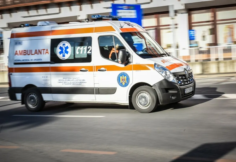 Grav accident în centrul Clujului! Bărbat omorât de o maşină pe trotuar