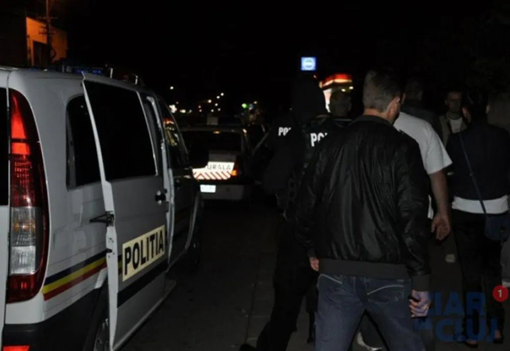 Bătaie pe Piezişă, strada studenţilor din Cluj! Trei tineri au fost reţinuţi