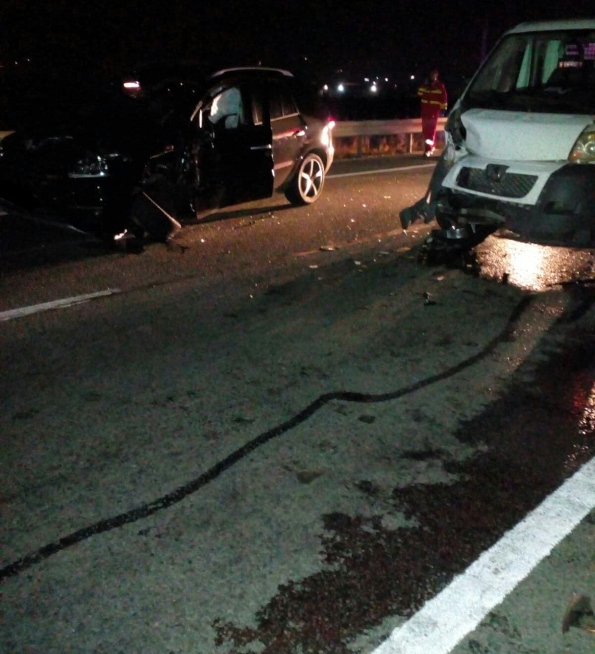 44194866_1961062597344337_2103198935995645952_n