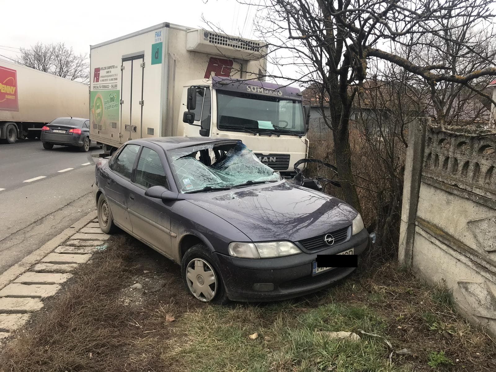 48249884_222865885271819_2474604008124186624_n