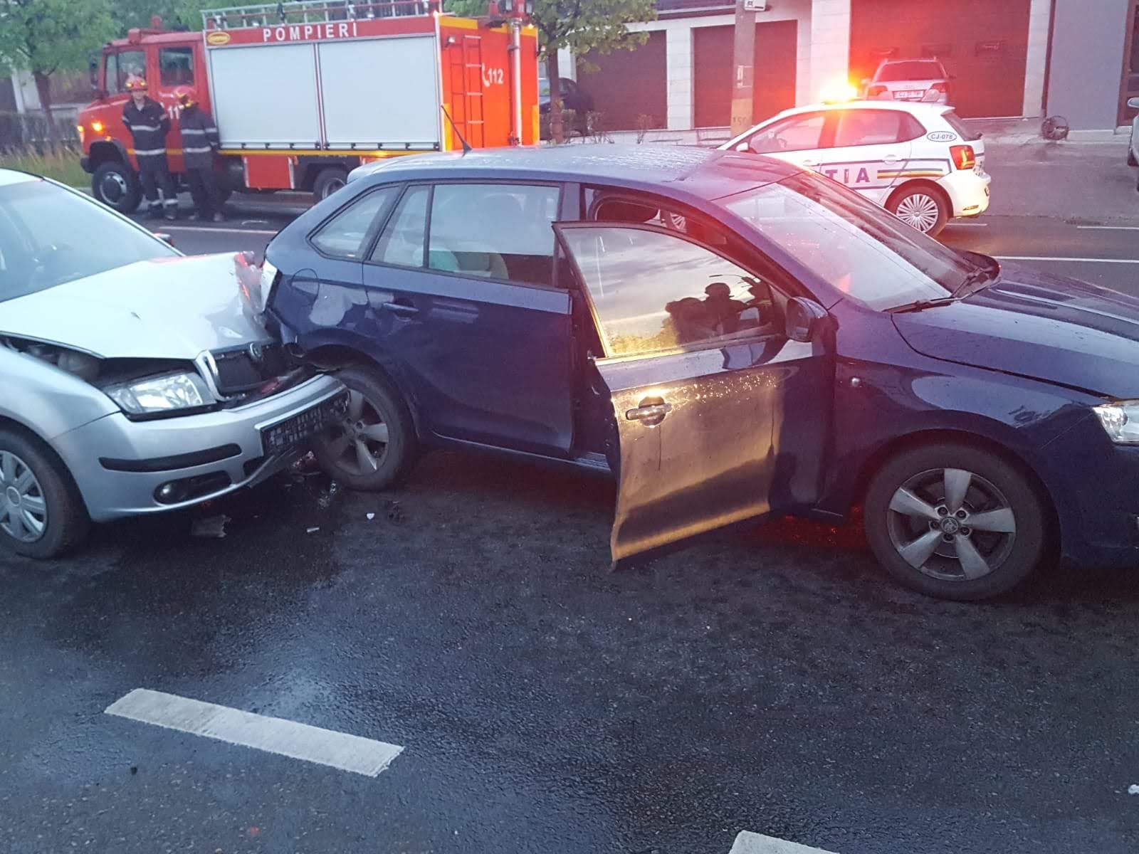 5B338841-ACBB-4ADC-9334-D7FFEE6D80A6