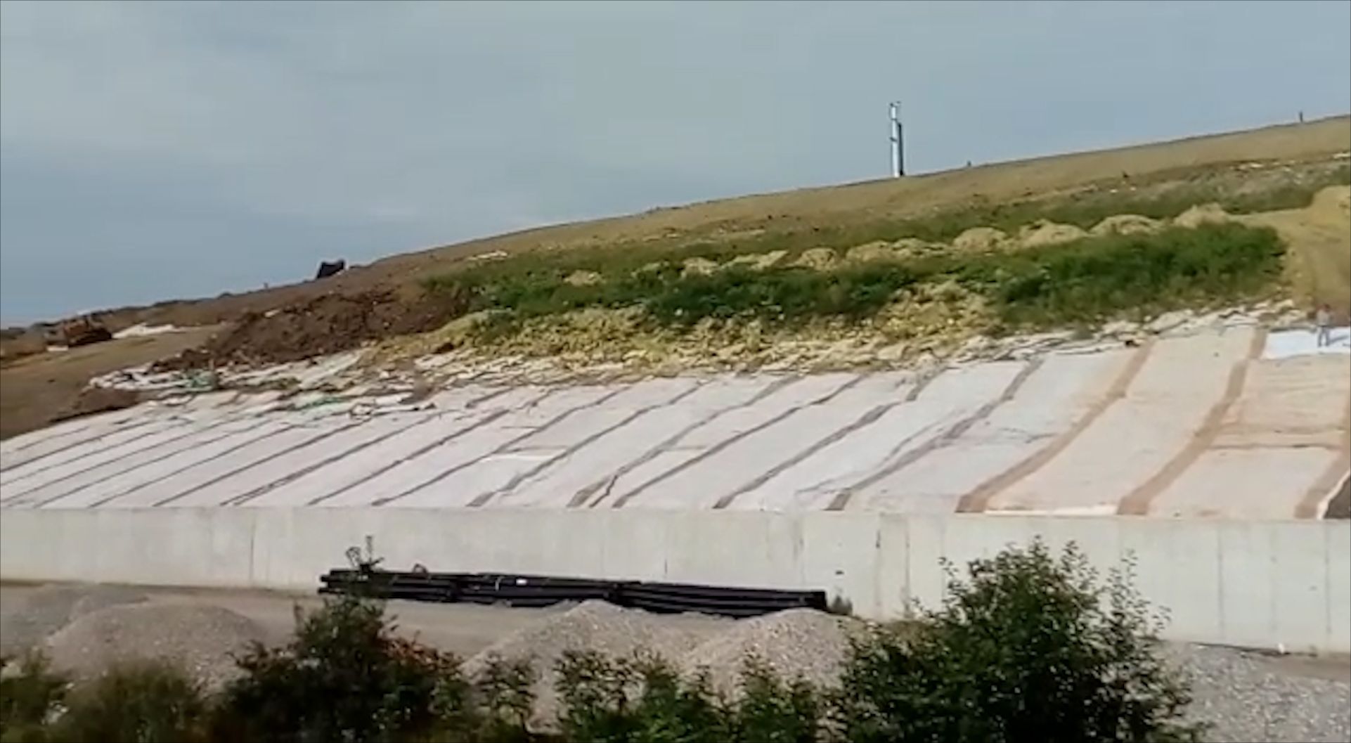 groapa de gunoi 2019-07-23 at 13.51.01201