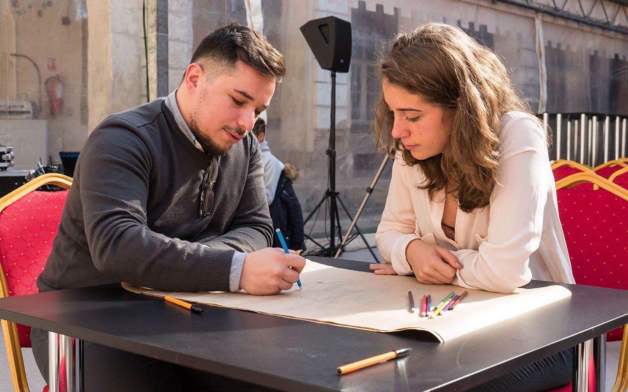 consultari arhitecti tineri