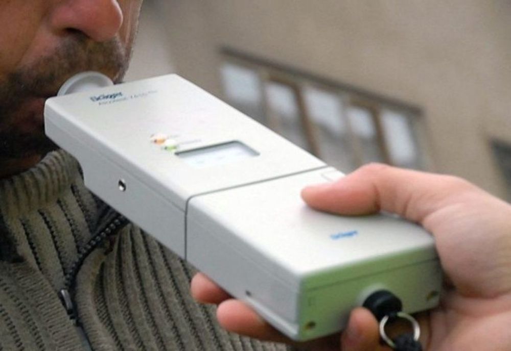 Alcoolemie extrem de mare pentru un şofer din Cluj-Napoca! Acesta a fost reţinut