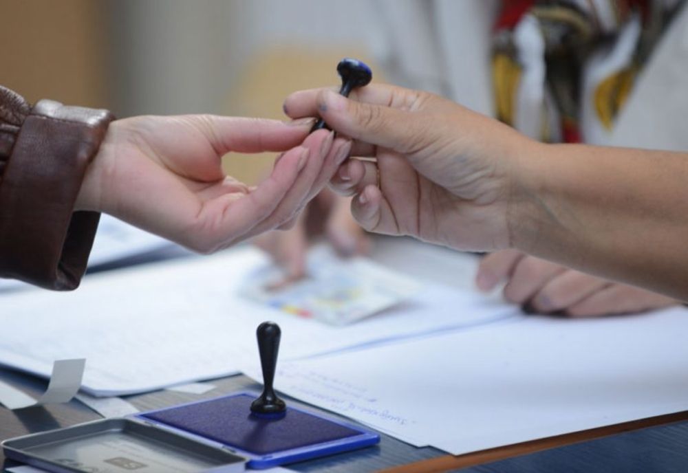 Prezenţa la vot în judeţul Cluj: 12% la ora 11