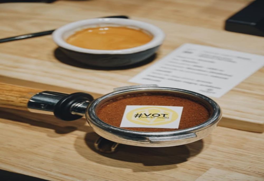 Recompensă pentru clujenii care merg la vot! Un local din Cluj le oferă câte o cafea