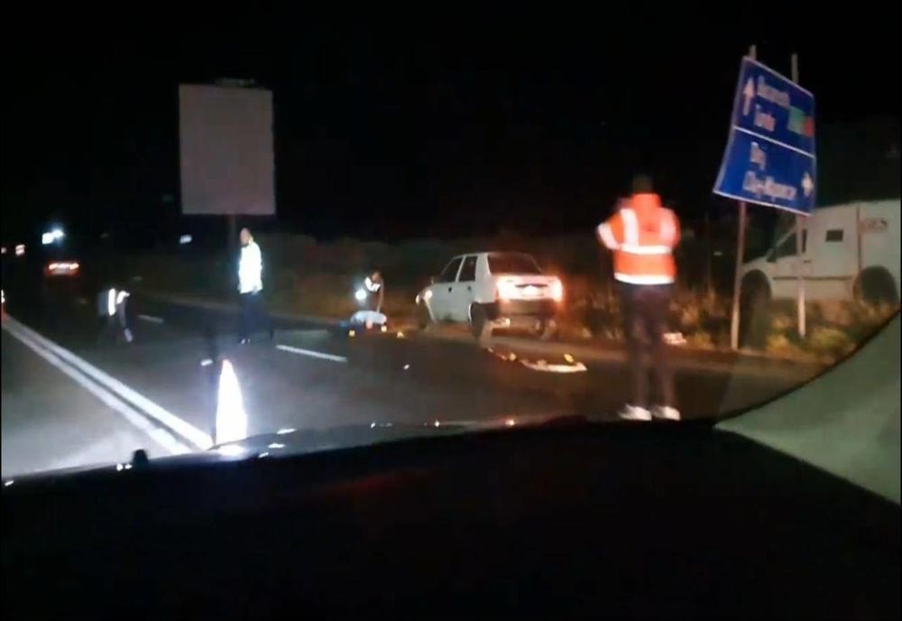 Tragedie: un bărbat a fost lovit mortal de o maşină în a doua seară de Crăciun (FOTO)