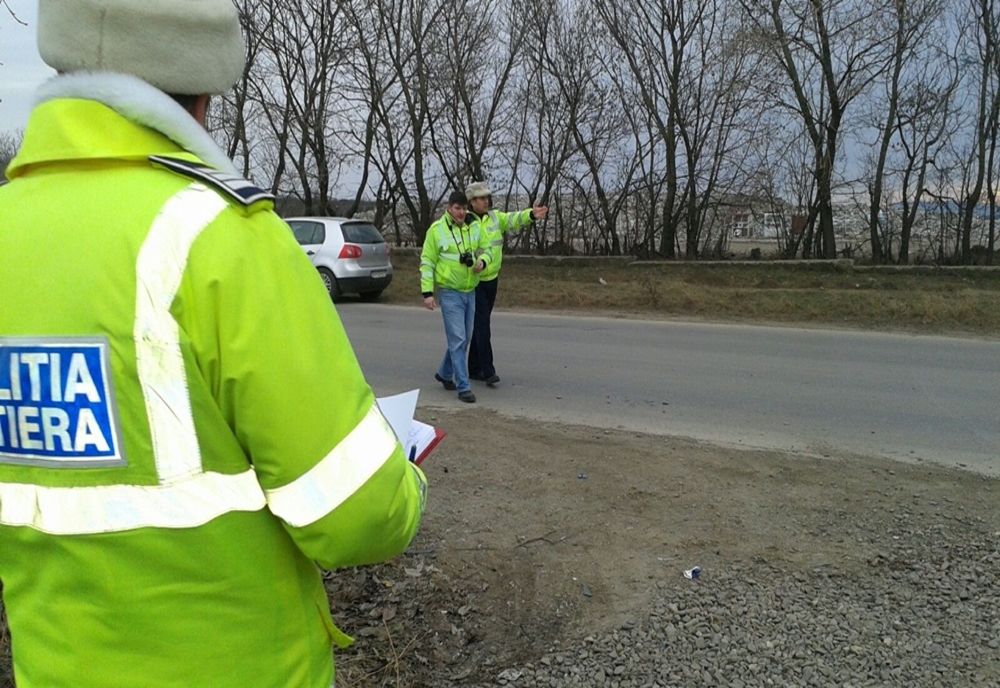 Beat şi fără permis, un tânăr de 23 de ani a provocat un accident rutier