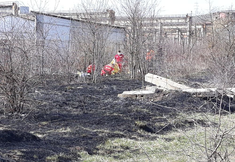 Tragedie în județul Cluj! Un bărbat a murit într-un incendiu de vegetație 