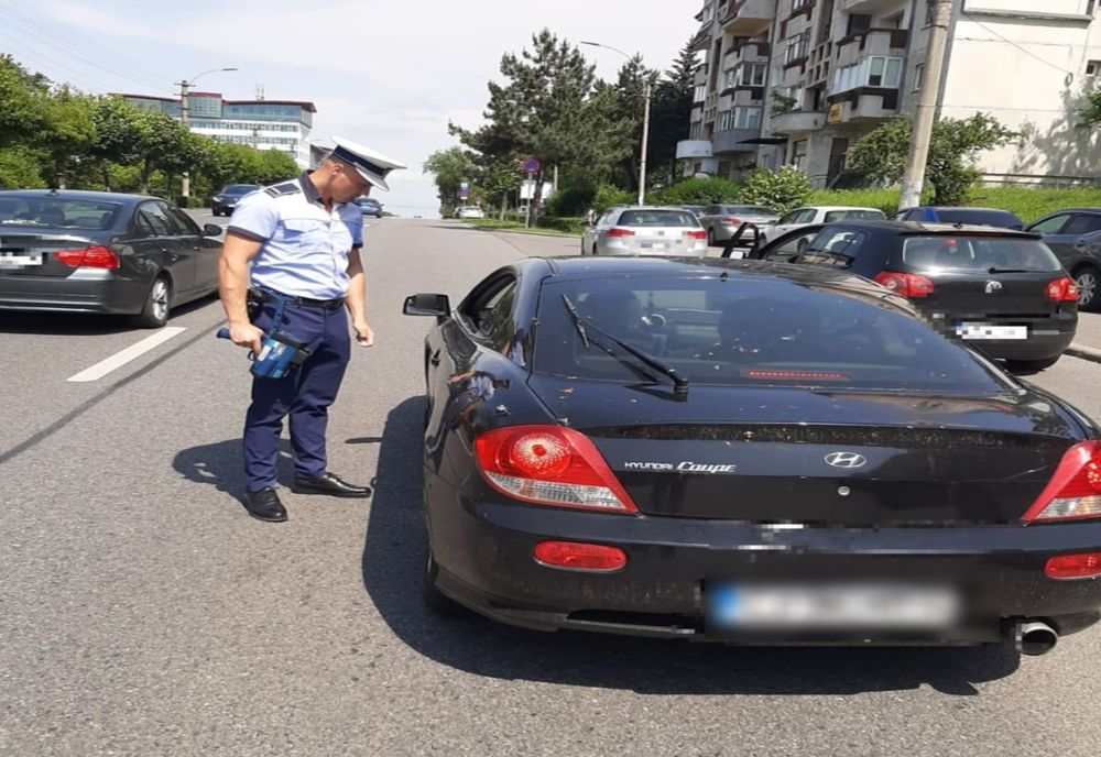 FOTO | Acţiune a poliţiştilor clujeni! Au fost reţinute 22 de permise