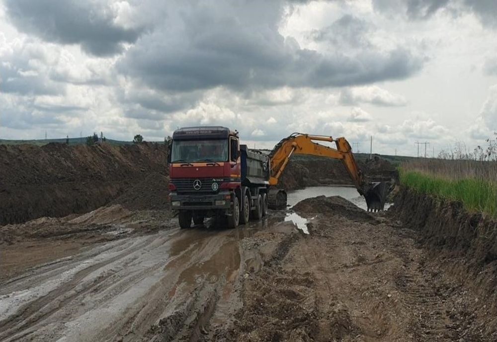 FOTO | Dosare penale pentru două balastiere din Bonțida