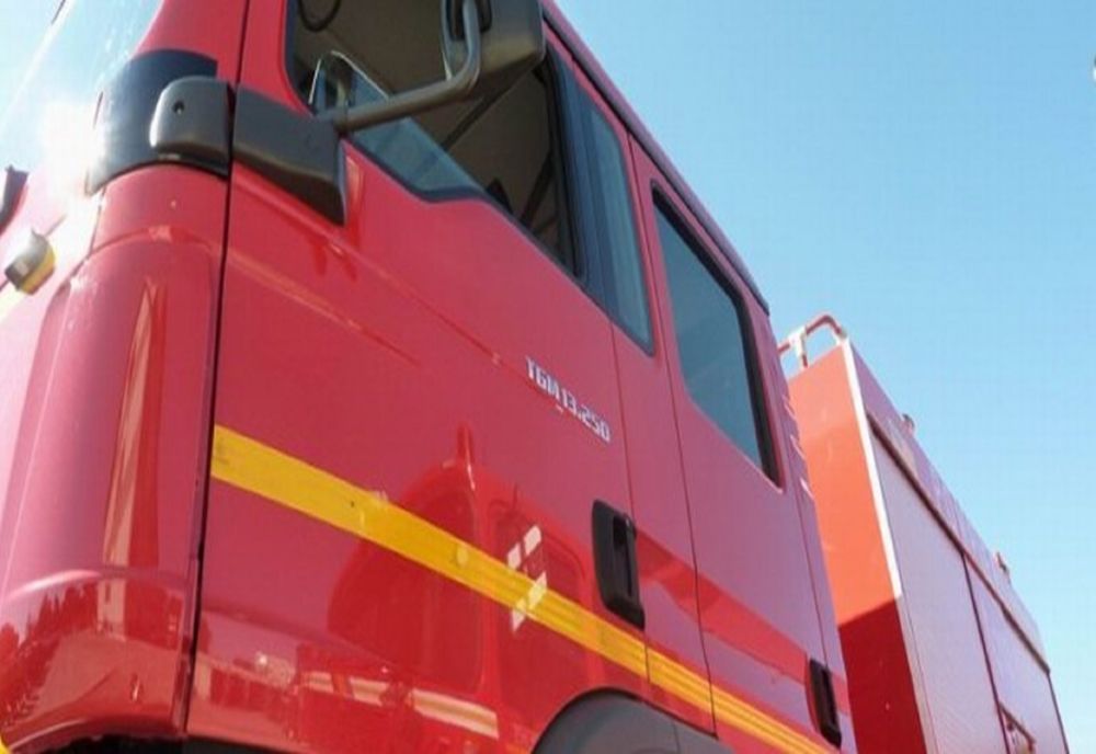 Incendiu la o casă de pe strada Brazilor din Dej! Au intervenit două autospeciale