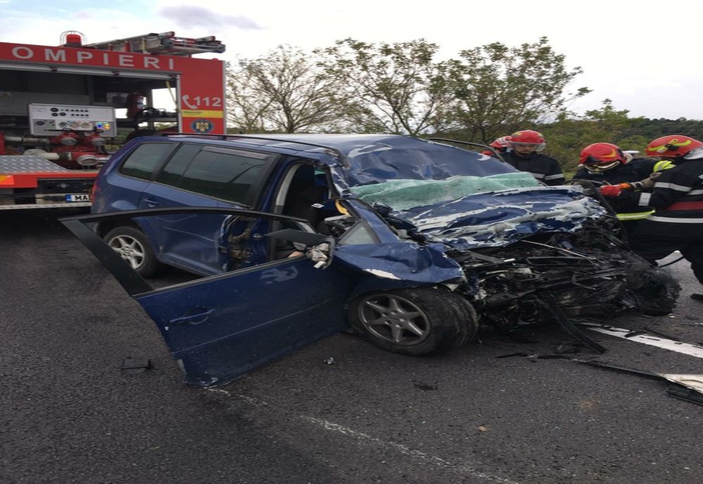FOTO | Grav accident între Cluj şi Oradea! Două persoane au murit