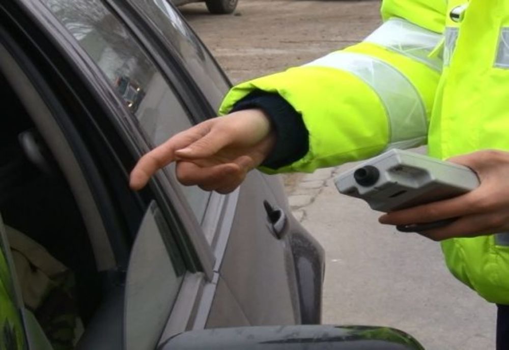 Tânăr din Republica Moldova reţinut de poliţiştii clujeni! A fost prins beat şi fără permis la volan