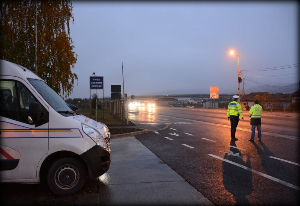 FOTO | Polițiștii clujeni au verificat modul în care sunt respectate prevederile Legii 55/2020
