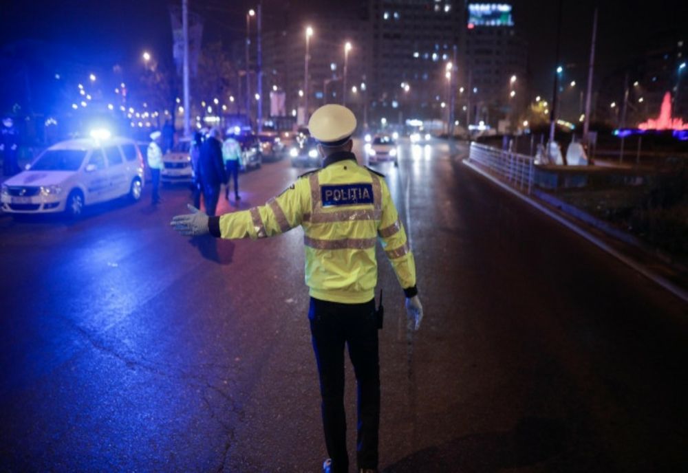 Tânăr din Turda cercetat de poliţişti după ce le-a prezentat un permis de conducere falsificat