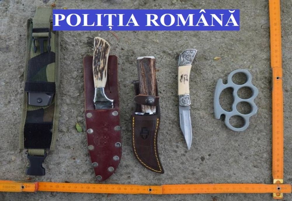 FOTO | Percheziţii în Gherla la persoane care deţin ilegal arme şi muniţie