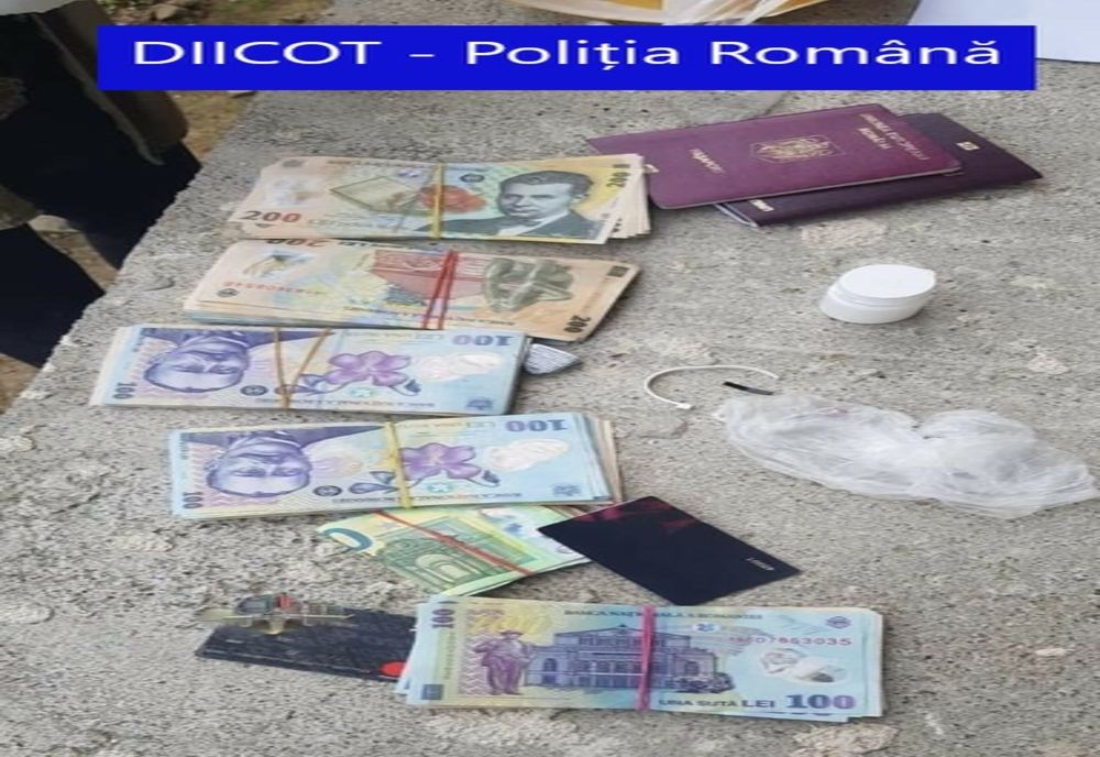 FOTO: Percheziții DIICOT în Cluj, Satu Mare și Sălaj la falsificatori de bani! Ce au mai descoperit anchetatorii