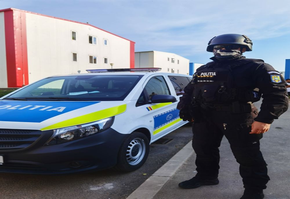 Percheziții într-un dosar de fals informatic! Suspecții eliberau adeverințe false de vaccinare anti COVID