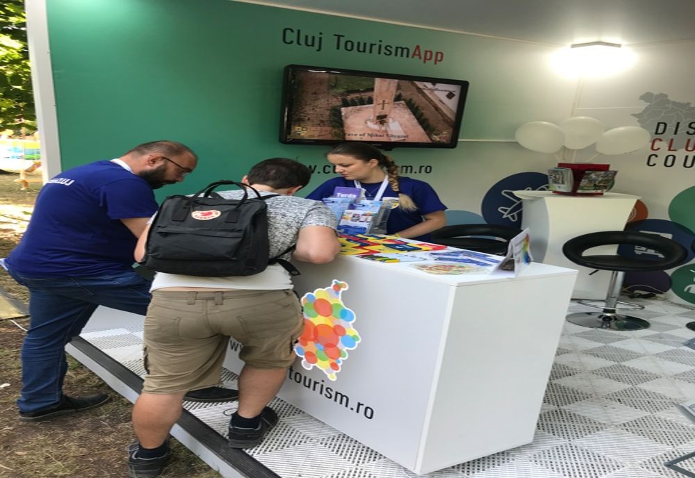 Clujeni de toate vârstele așteptați, și în acest an, la standul Consiliului Județean din cadrul Festivalului UNTOLD