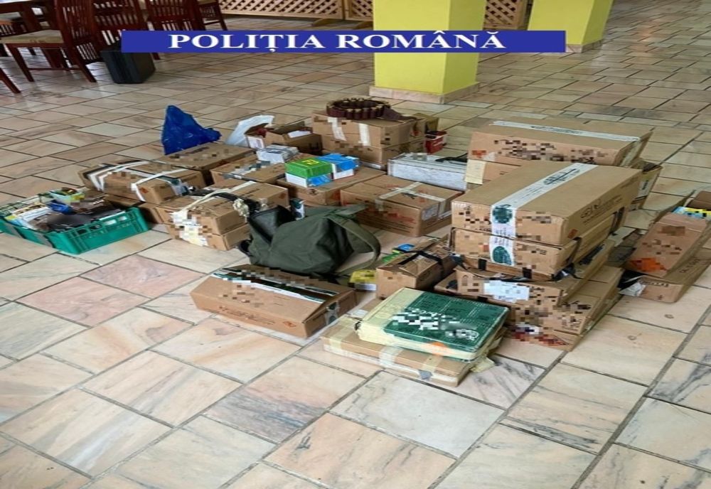 Percheziţii la Turda! Poliţiştii au confiscat 10.000 de cartuşe de muniţie letală (FOTO)