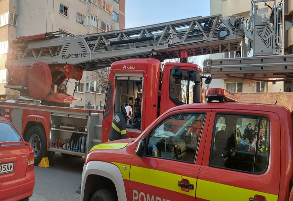 Incendiu la un apartament din Cluj-Napoca! O femeie a fost rănită (FOTO)