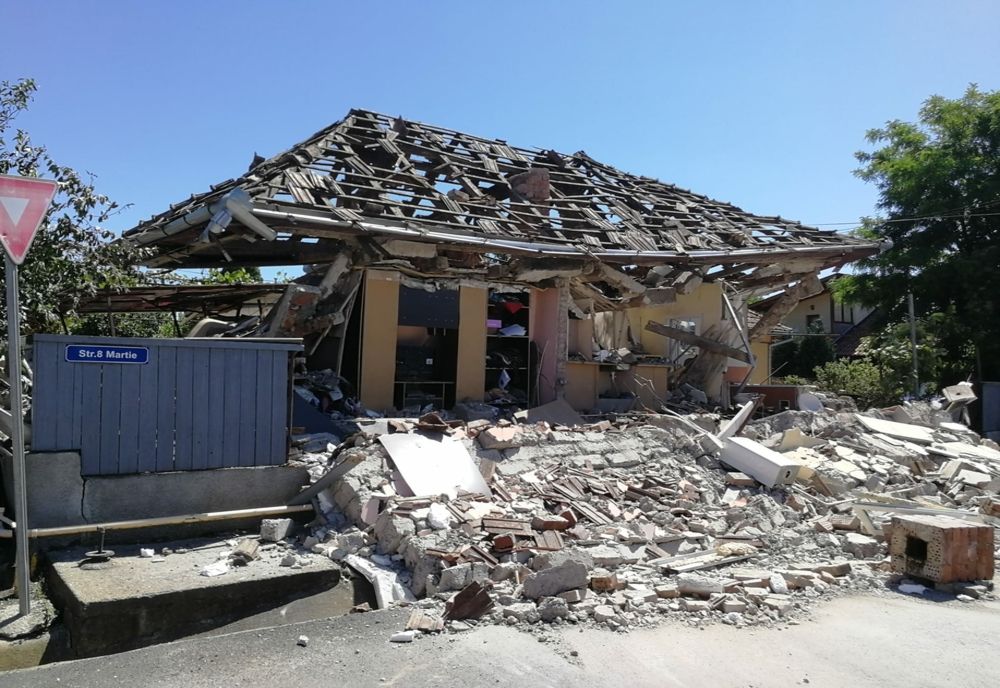 Explozie la o casă în Apahida! Doi soţi au fost răniţi şi au ajuns la spital