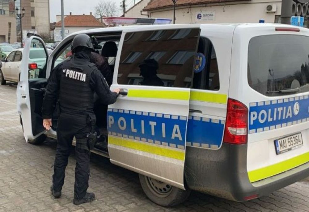 Percheziţii în Cluj şi Mureş! Doi bărbaţi au fost arestaţi pentru trafic de droguri şi proxenetism