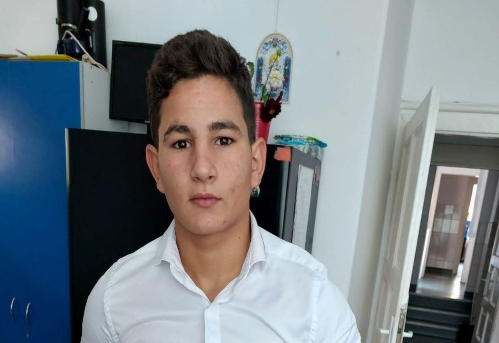 Băiat de 15 ani dat dispărut dintr-un centru de minori din Cluj-Napoca (FOTO)