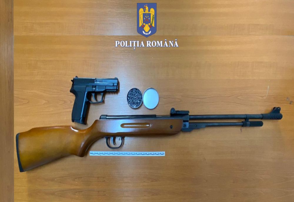 Clujean, reținut de polițiștii din Bistrița-Năsăud! A amenințat un bărbat din Lelești cu o armă