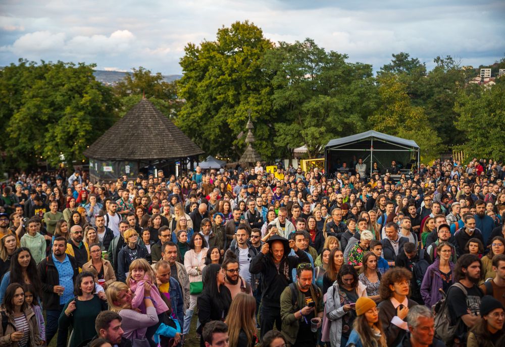 Aproximativ 17.500 de persoane au luat parte la ediția aniversară a festivalului Jazz in the Park (FOTO)