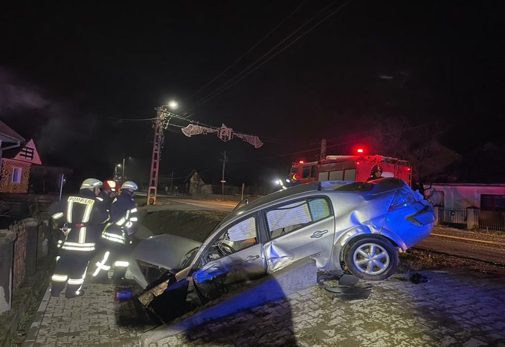 Pagubă pentru un tânăr din Maramureş! Un prieten din Apahida i-a furat maşina şi i-a distrus-o într-un accident