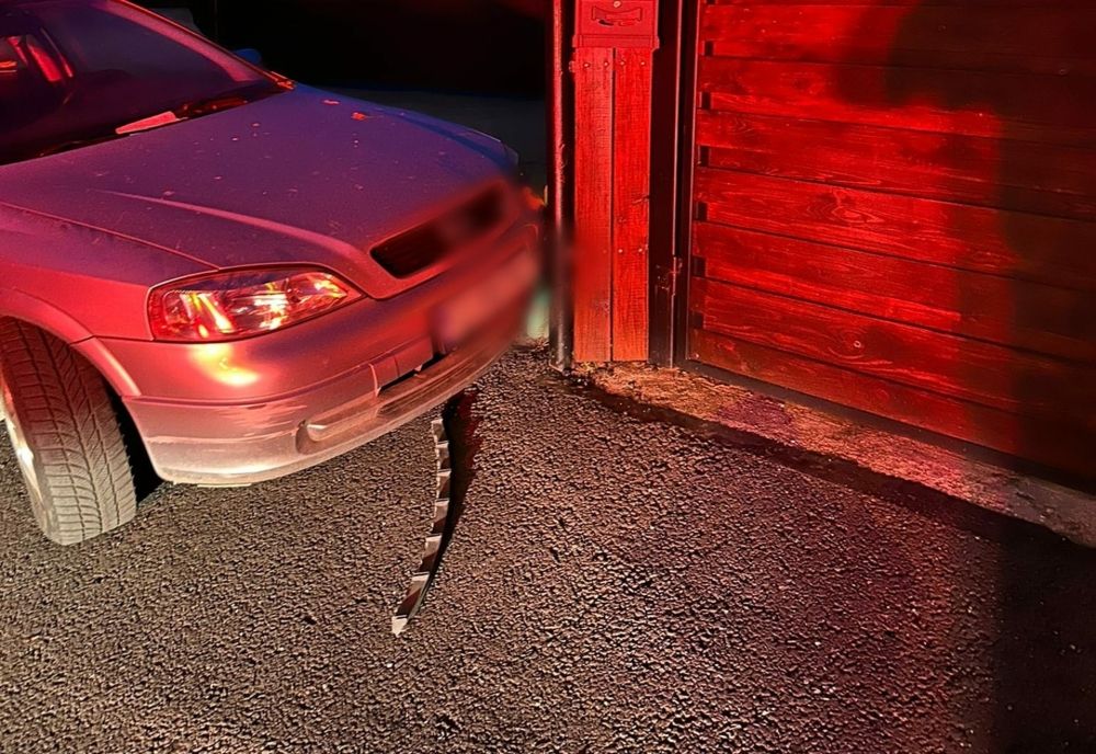 Clujean arestat: A furat o maşină şi a făcut accident