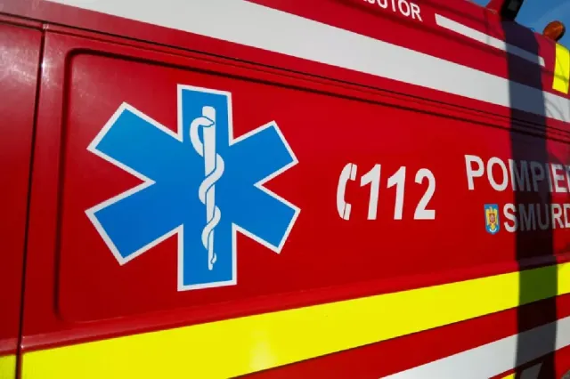 Accident grav pe DN1, în Florești: Cinci persoane, printre care trei minori, rănite după ce un șofer a trecut pe roșu