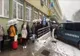 VIDEO | Cozi de zeci de metri, în frig și ninsoare, la Institutul Oncologic din Cluj-Napoca