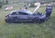  FOTO | Accident în Cluj! Două persoane rănite după ce s-au răsturnat cu maşina pe câmp