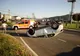 FOTO | Accident la intrare în Dej! Două maşini implicate, una s-a răsturnat